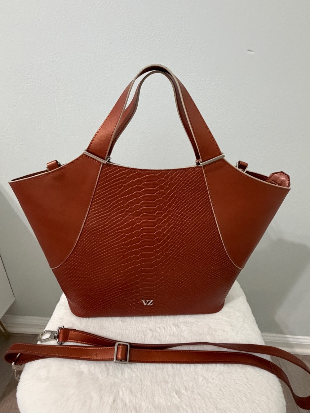 Textured Leather Tote in Warm Chestnut